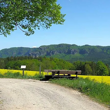 Panzió Am Weinberg Saechsische Schweiz