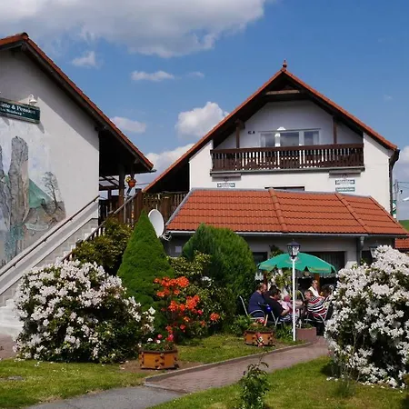 Gaststätte Am Weinberg 3*